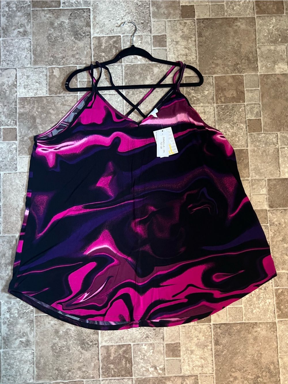 NWT 3X LuLaRoe Daniella Cross Back Camisole